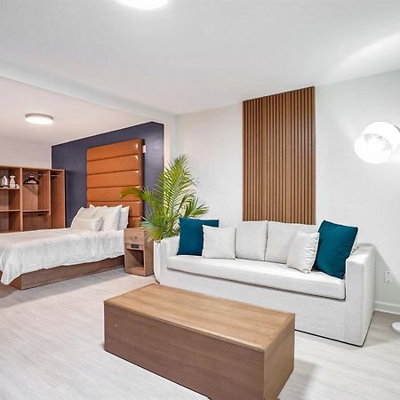 Redamo Suites Jefferson Bagian luar foto